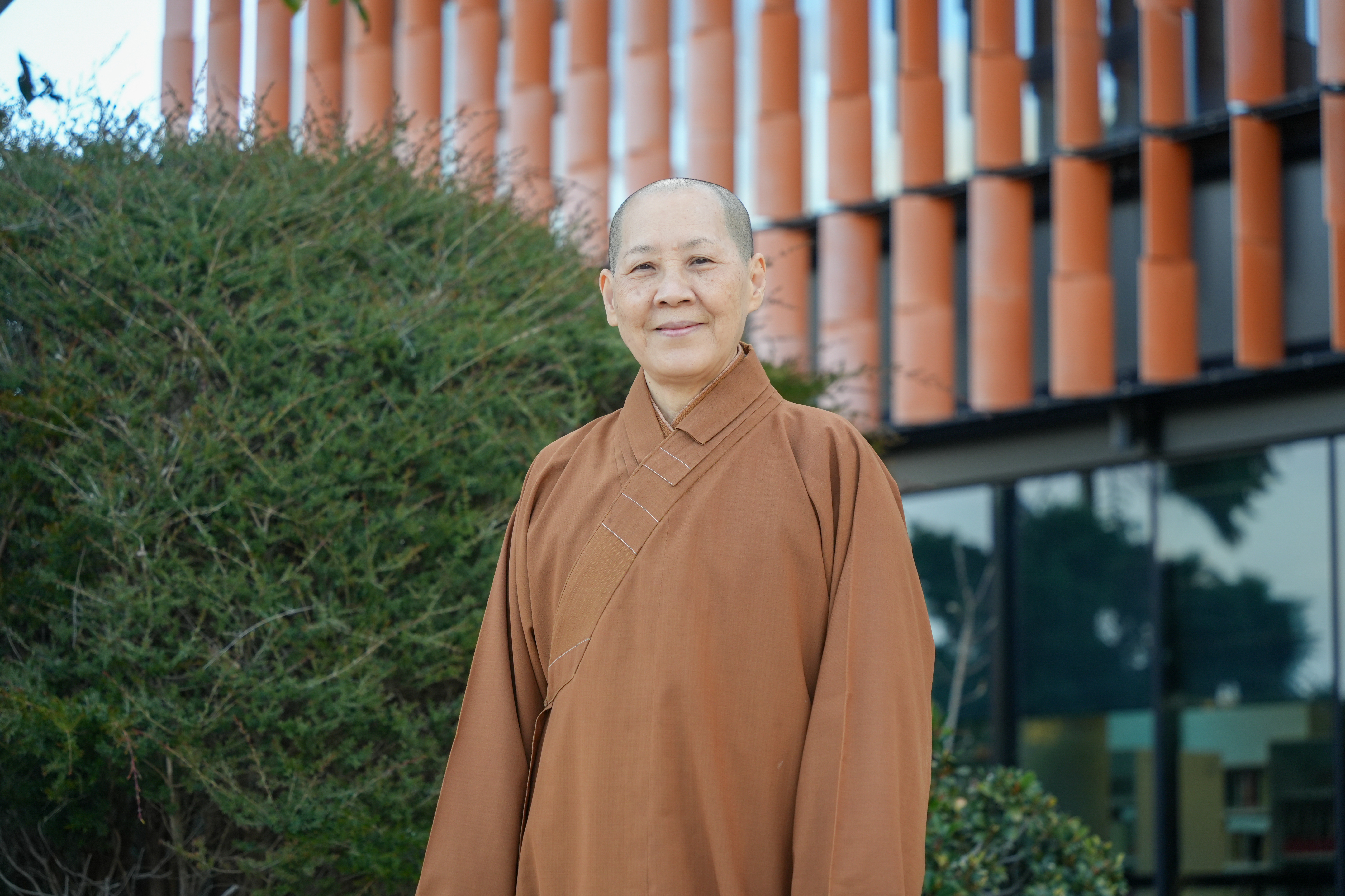 Ven. Yung Dong 永東法師